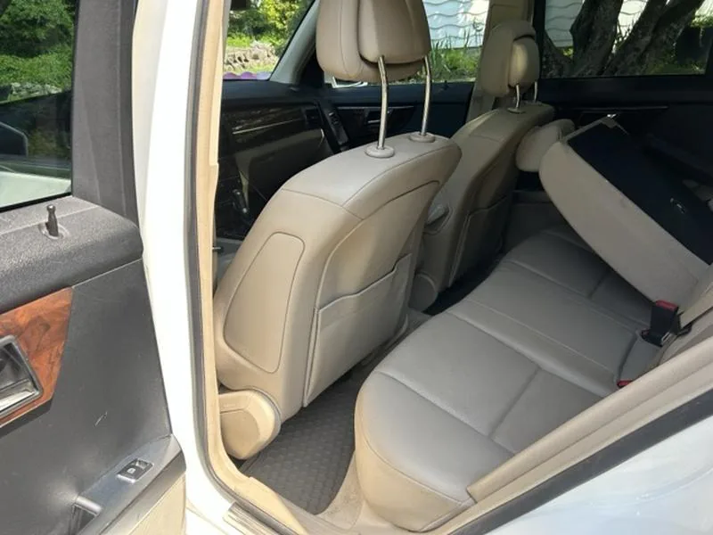 Mercedes SUV back seat detail